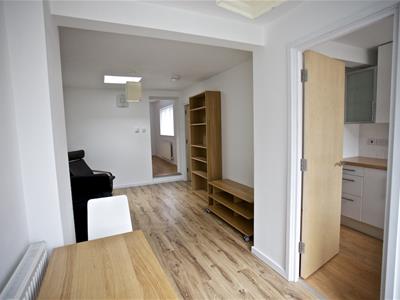 Picture 4